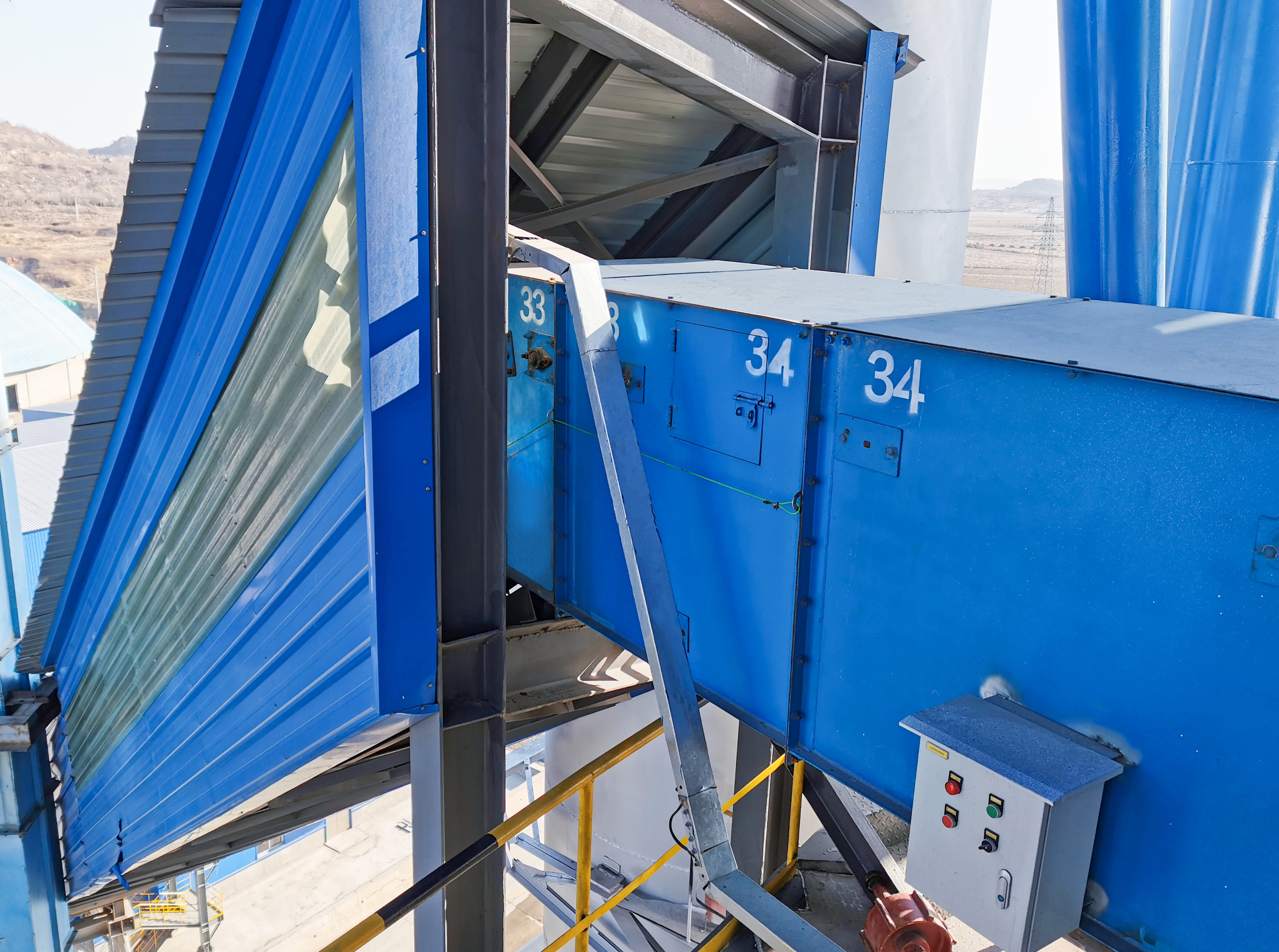 一臺大傾角皮帶機需要多少錢呢?